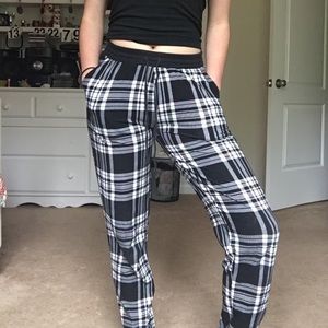 Rue 21 Plaid Joggers